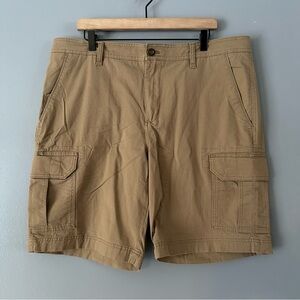 Chaps Men's Cargo Khaki Shorts‎ Stretch | Tan